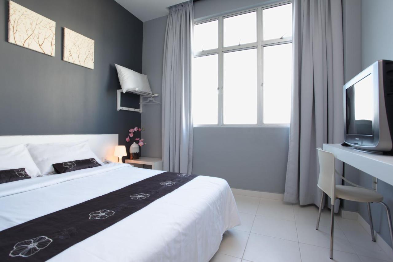 Wan Loong Hotel Pontian Kecil Zewnętrze zdjęcie